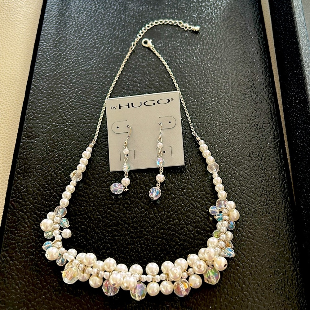 Hugo Pearl Clear Iridescent Beads Necklace Earring Set New Wedding Classic